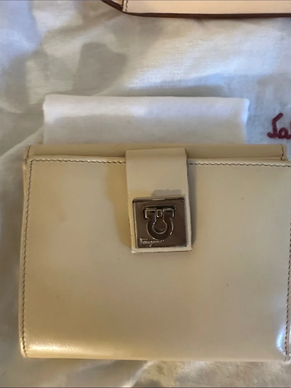 Vintage Salvatore Ferragamo Beige Leather Bag with wallet and keychain holder